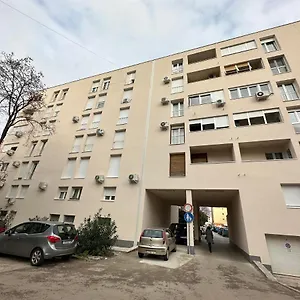  Apartament Donatus - Modern Near The Bridge/centre