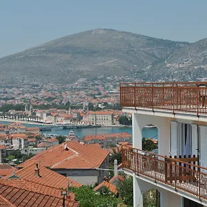 Miranda , Trogir Chorwacja